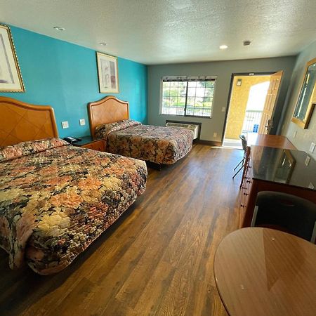 Travelers Inn Кастро-Вэлли Экстерьер фото