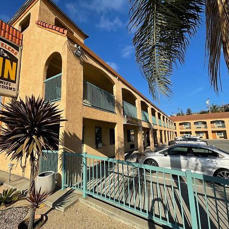 Travelers Inn Кастро-Вэлли Экстерьер фото